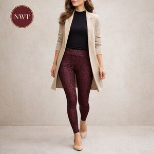 Chico’s Zenergy Burgundy/Black Leopard Print Leggings | Size 1 (US 8-10) ⭐️NWT⭐️